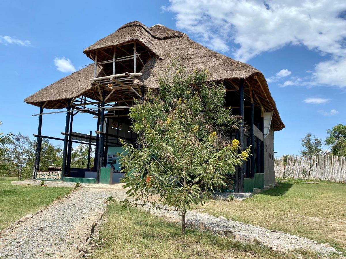 Enshama Game Lodge And Campsite Katunguru Exterior foto